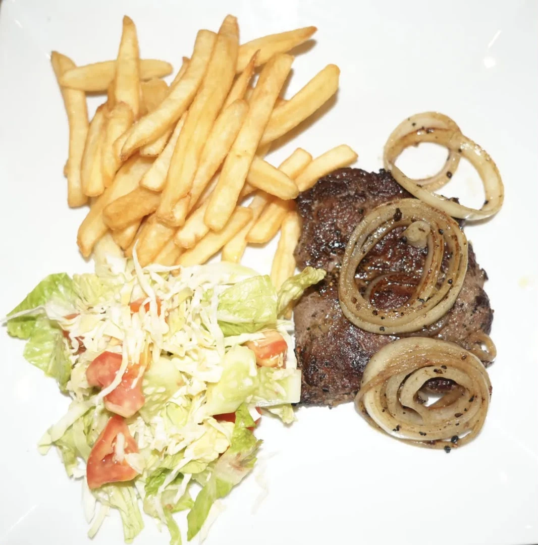 Grilled Fillet Steak Gril...